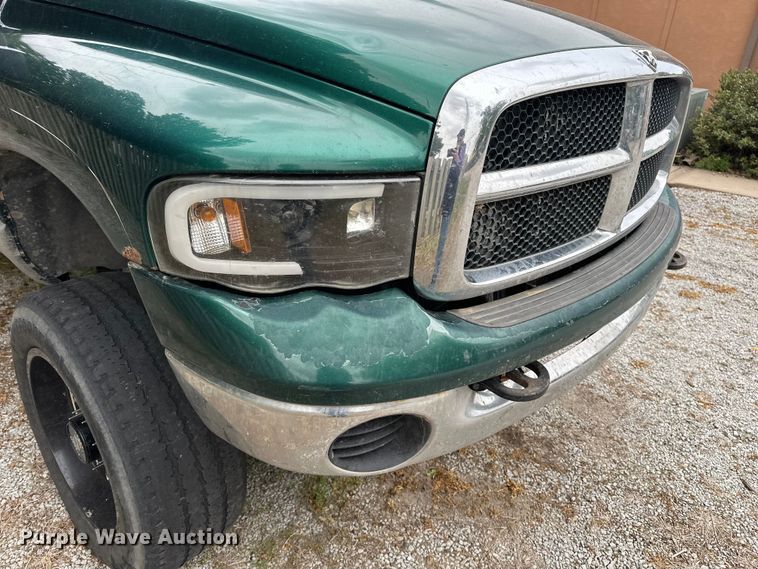 image for item EA4853 2003 Dodge Ram 2500 Crew Cab pickup truck