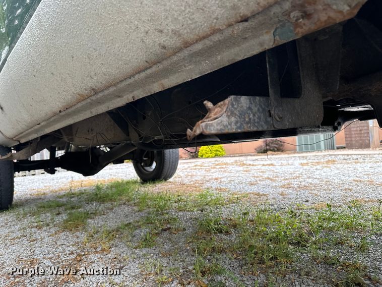 image for item EA4853 2003 Dodge Ram 2500 Crew Cab pickup truck