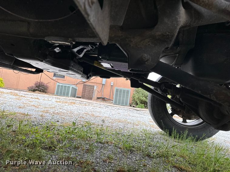 image for item EA4853 2003 Dodge Ram 2500 Crew Cab pickup truck