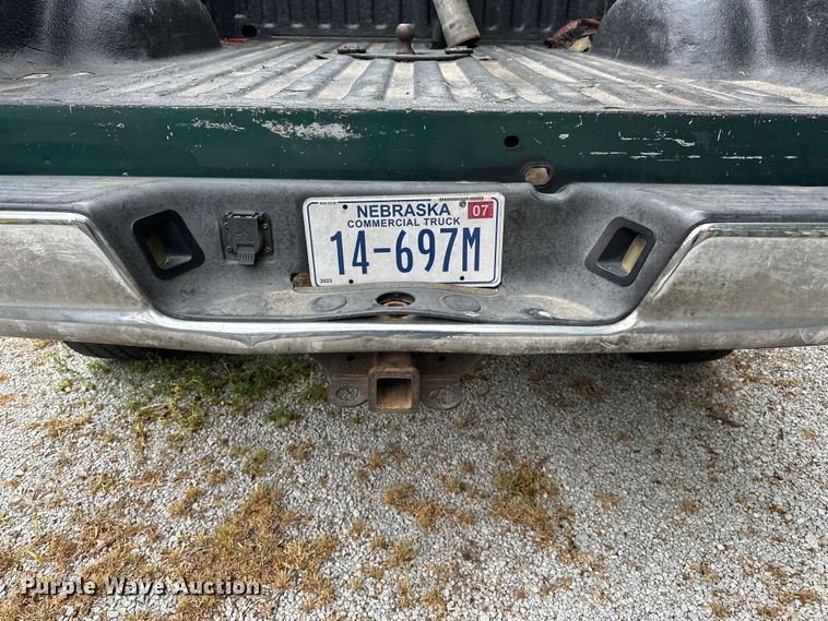 image for item EA4853 2003 Dodge Ram 2500 Crew Cab pickup truck