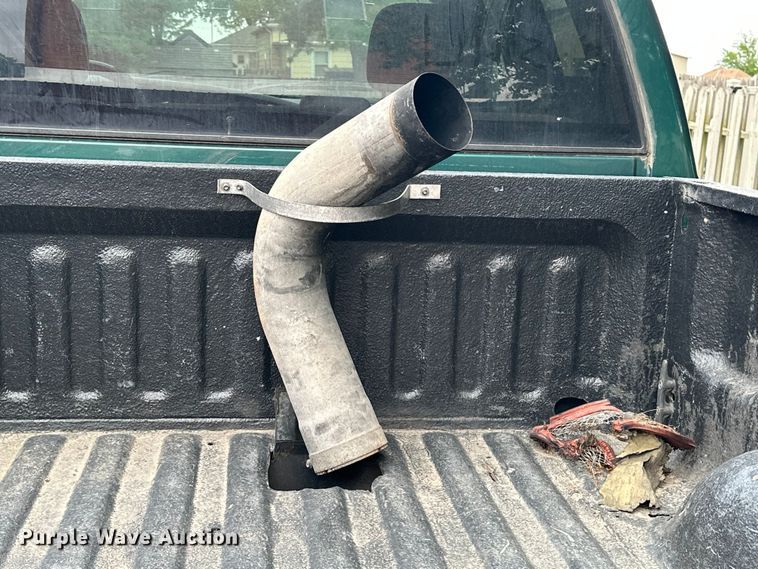 image for item EA4853 2003 Dodge Ram 2500 Crew Cab pickup truck
