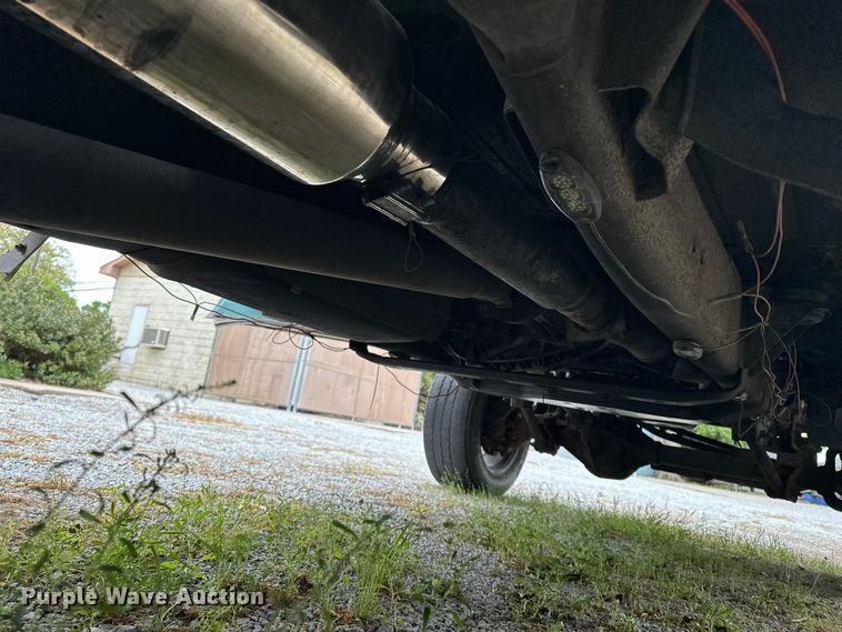 image for item EA4853 2003 Dodge Ram 2500 Crew Cab pickup truck