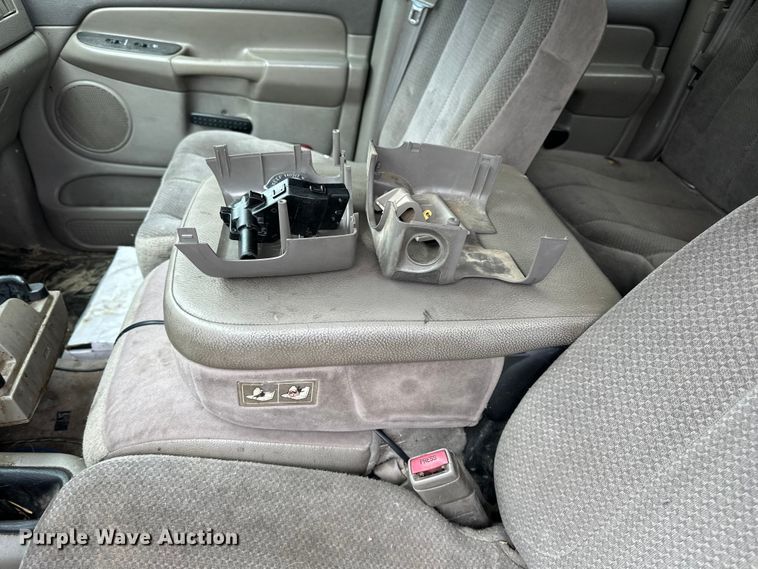 image for item EA4853 2003 Dodge Ram 2500 Crew Cab pickup truck
