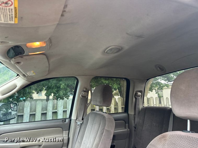 image for item EA4853 2003 Dodge Ram 2500 Crew Cab pickup truck