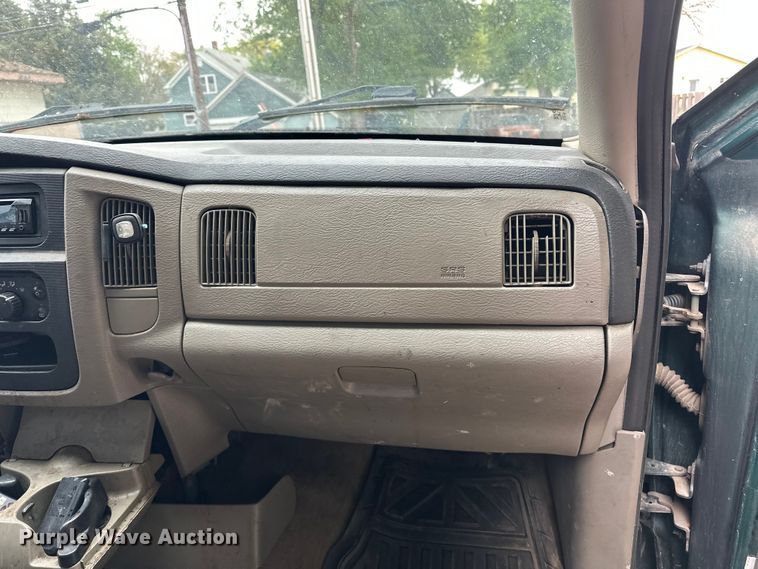 image for item EA4853 2003 Dodge Ram 2500 Crew Cab pickup truck