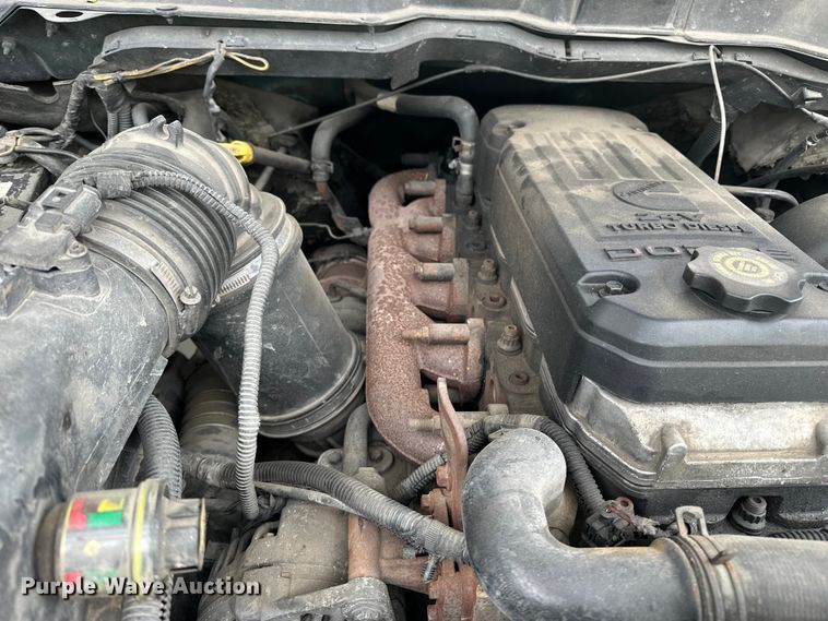 image for item EA4853 2003 Dodge Ram 2500 Crew Cab pickup truck