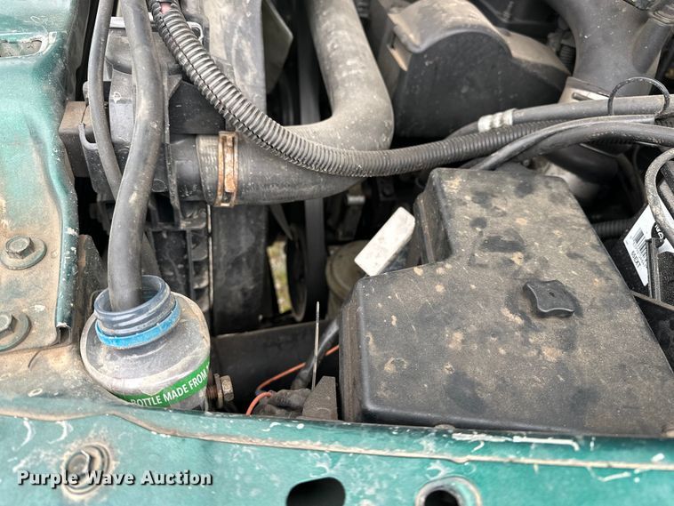 image for item EA4853 2003 Dodge Ram 2500 Crew Cab pickup truck