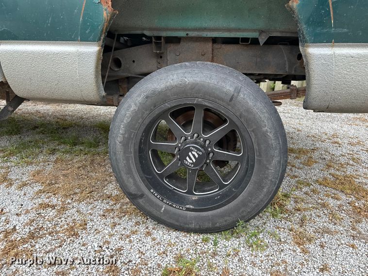 image for item EA4853 2003 Dodge Ram 2500 Crew Cab pickup truck