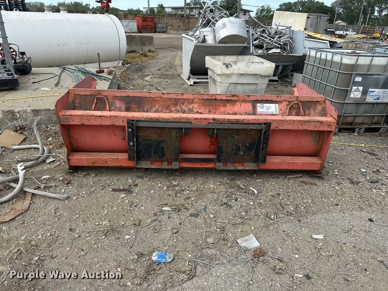 image for item EA4878 Skid steer snow pusher