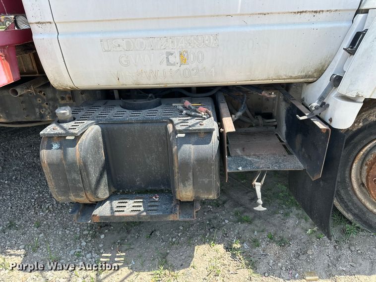 image for item EA4885 1998 Chevrolet C6500 rollback truck