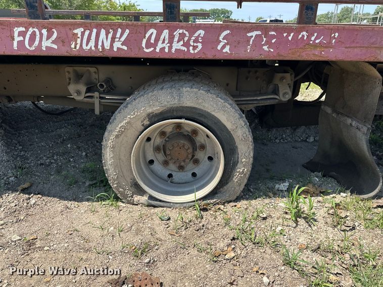 image for item EA4885 1998 Chevrolet C6500 rollback truck