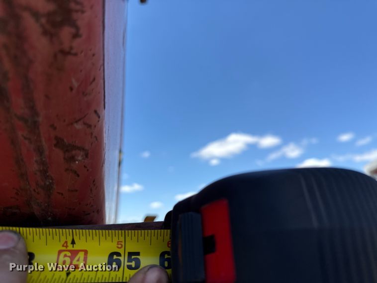image for item EC4581 (2) fuel tanks