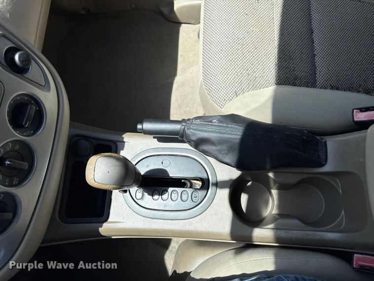 image for item EC4593 2005 Ford Escape SUV