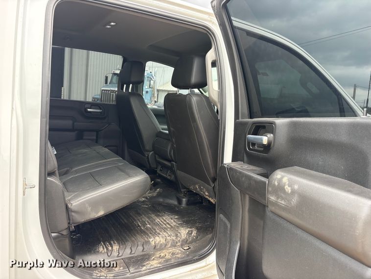 image for item ED5243 2021 Chevrolet Silverado 2500HD Crew Cab utility bed pickup truck
