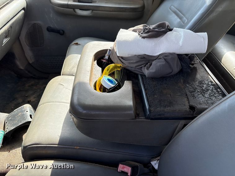 image for item EF1063 2004 Ford F450 Super Duty Crew Cab utility / service truck