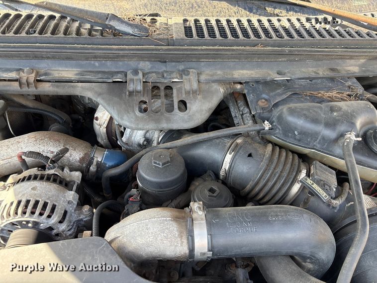 image for item EF1063 2004 Ford F450 Super Duty Crew Cab utility / service truck