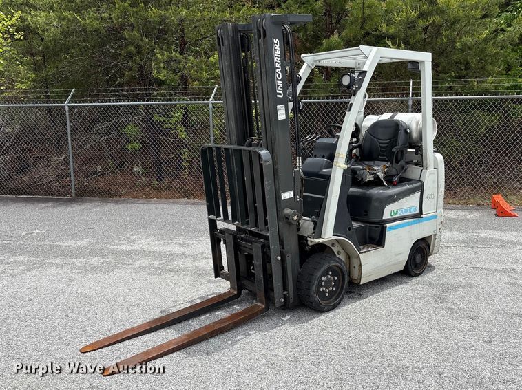 image for item EF1159 2016 UniCarriers CFS40 forklift