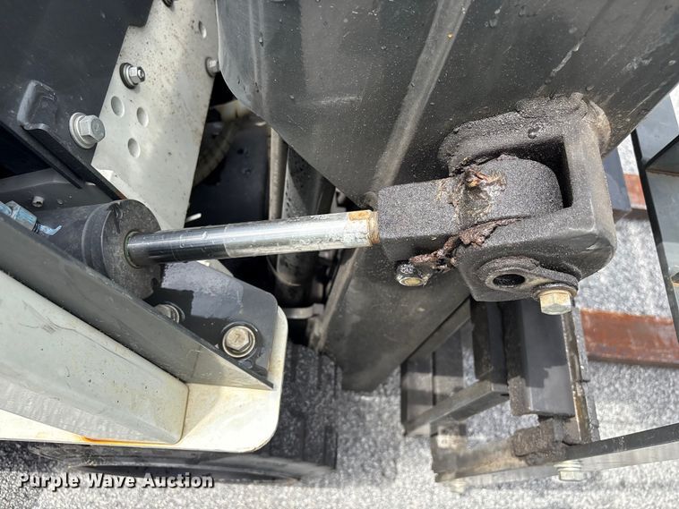 image for item EF1159 2016 UniCarriers CFS40 forklift