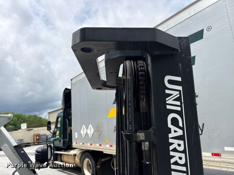 image for item EF1159 2016 UniCarriers CFS40 forklift