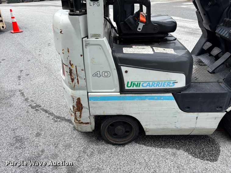 image for item EF1159 2016 UniCarriers CFS40 forklift