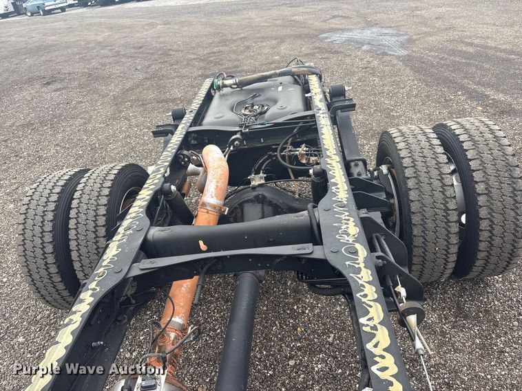 image for item EG8925 2022 RAM 5500 truck cab and chassis