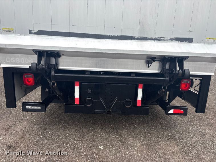 image for item EG8933 2014 International TerraStar box truck