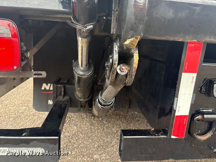 image for item EG8933 2014 International TerraStar box truck