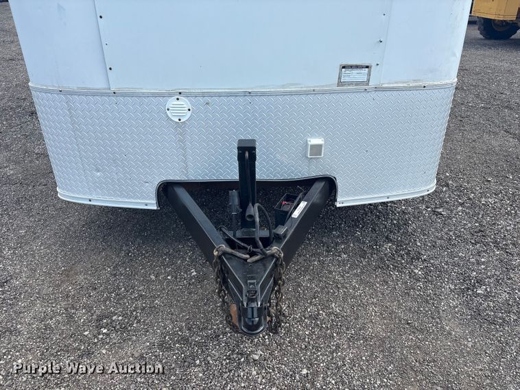 image for item EG8956 2000 Nationwide enclosed cargo trailer
