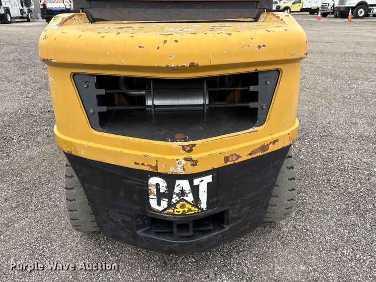 image for item EG9008 Caterpillar 2PD6000 forklift