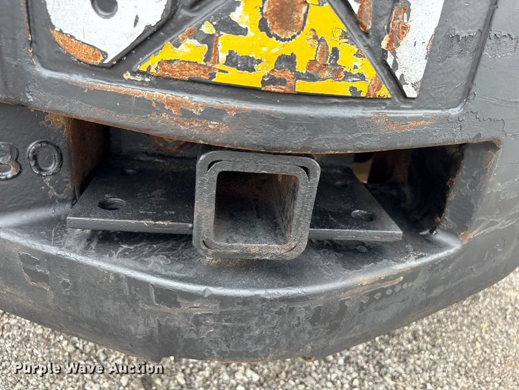 image for item EG9008 Caterpillar 2PD6000 forklift