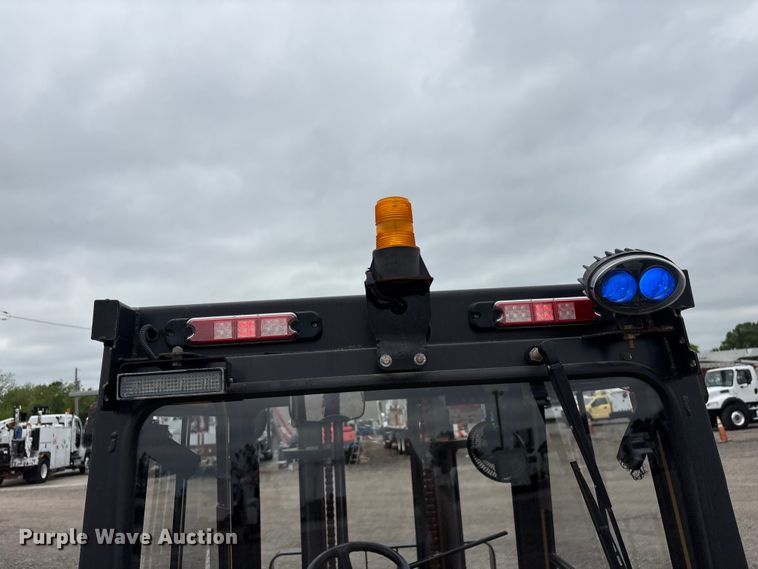 image for item EG9008 Caterpillar 2PD6000 forklift
