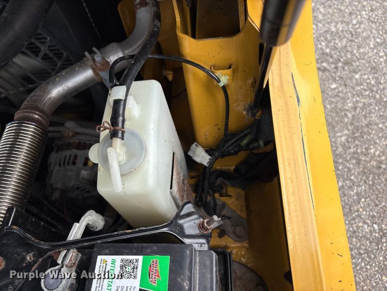 image for item EG9008 Caterpillar 2PD6000 forklift
