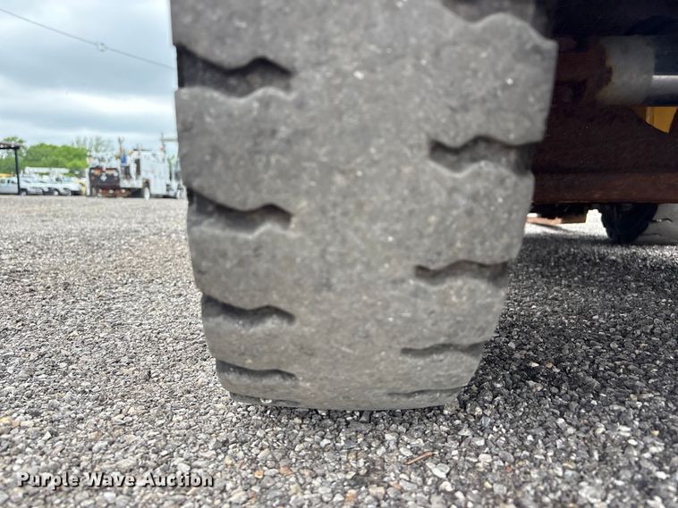 image for item EG9008 Caterpillar 2PD6000 forklift