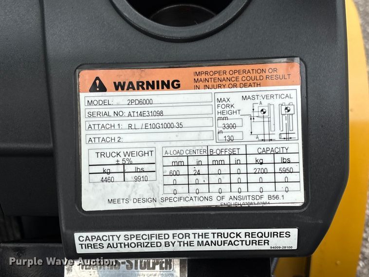 image for item EG9008 Caterpillar 2PD6000 forklift