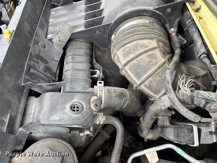 image for item EG9022 2019 Ford E450 Super Duty refrigerated delivery truck