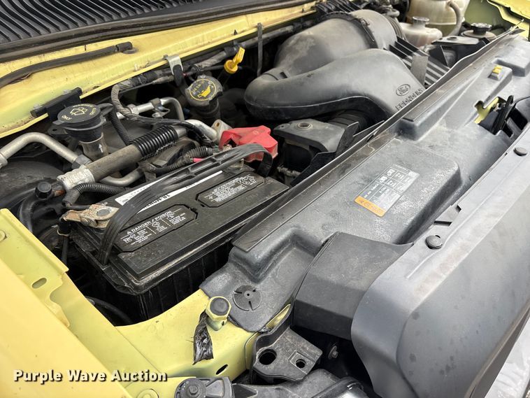 image for item EG9022 2019 Ford E450 Super Duty refrigerated delivery truck