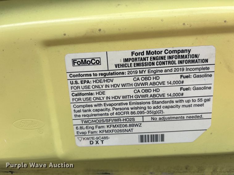 image for item EG9022 2019 Ford E450 Super Duty refrigerated delivery truck
