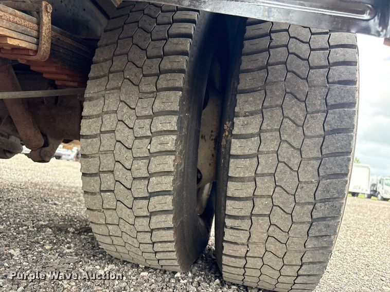 image for item EG9022 2019 Ford E450 Super Duty refrigerated delivery truck