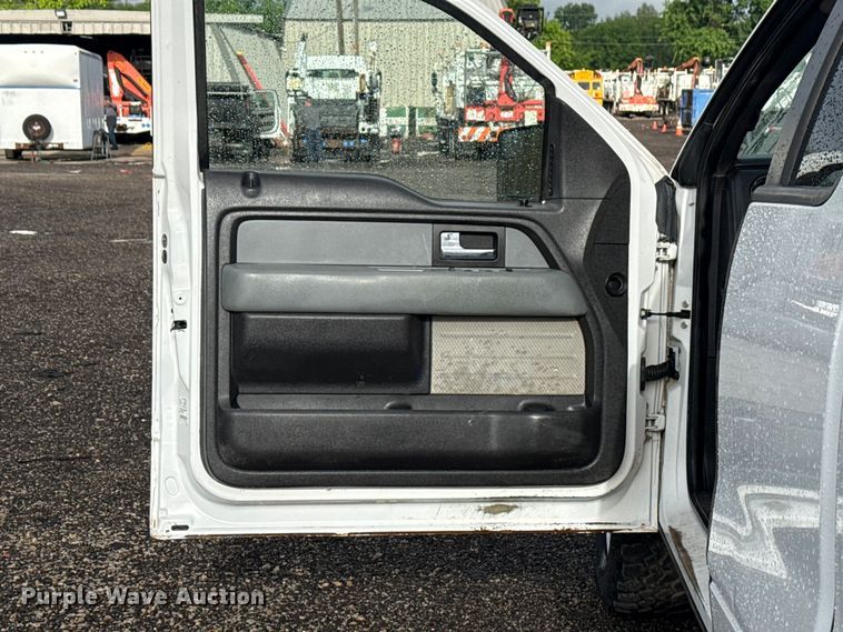 image for item EG9025 2012 Ford F150 Ext. Cab pickup truck
