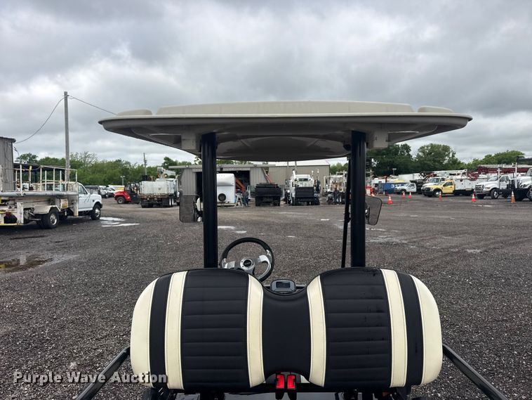 image for item EG9029 Icon Electric Vehicles LT-A617.2+2 golf cart