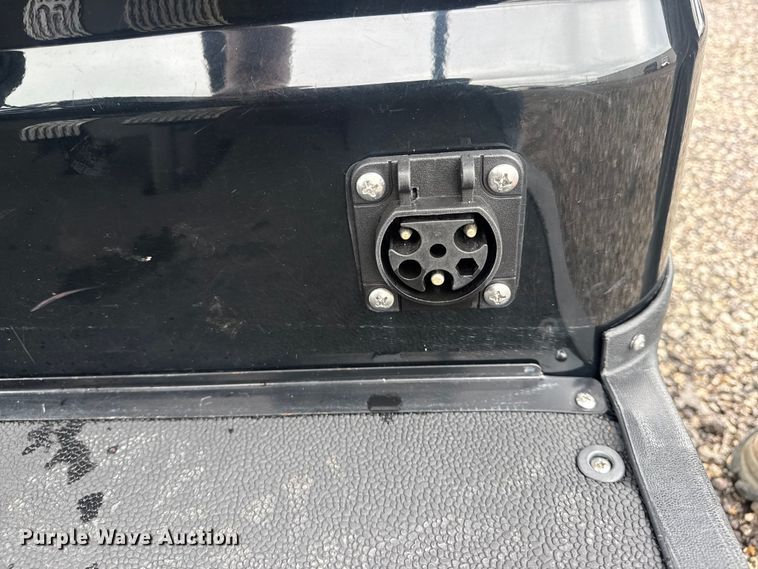 image for item EG9029 Icon Electric Vehicles LT-A617.2+2 golf cart