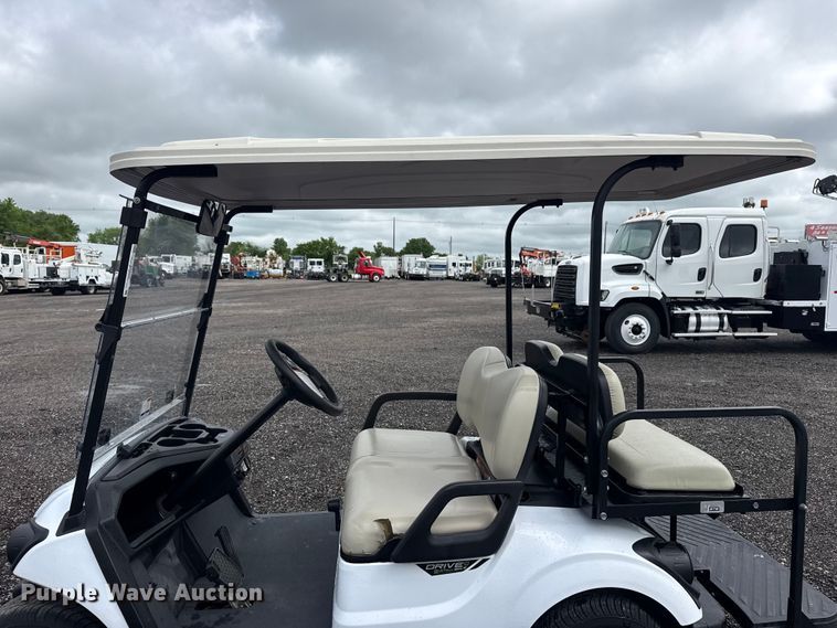 image for item EG9030 2021 Yamaha Drive golf cart