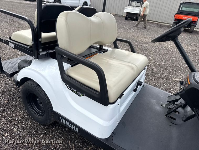 image for item EG9030 2021 Yamaha Drive golf cart