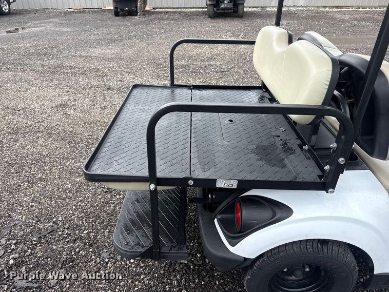 image for item EG9030 2021 Yamaha Drive golf cart