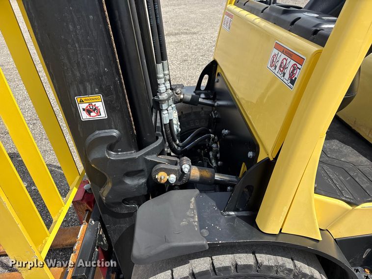 image for item EG9036 2016 Hyster H50T forklift
