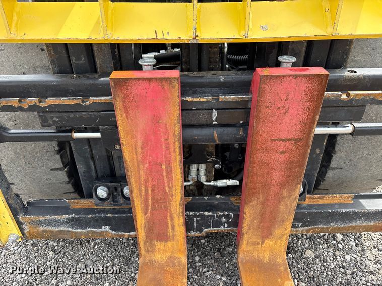 image for item EG9036 2016 Hyster H50T forklift