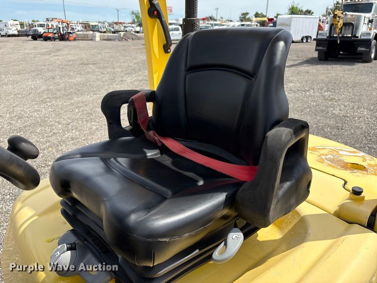 image for item EG9036 2016 Hyster H50T forklift
