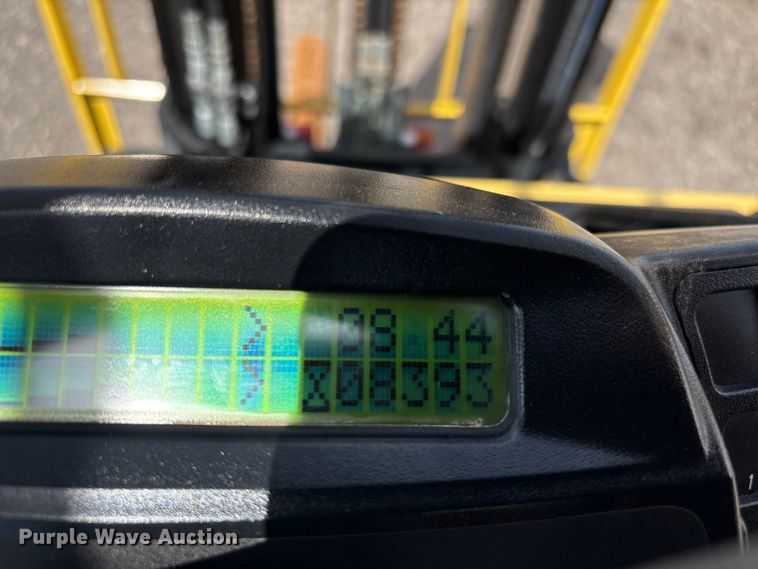 image for item EG9036 2016 Hyster H50T forklift