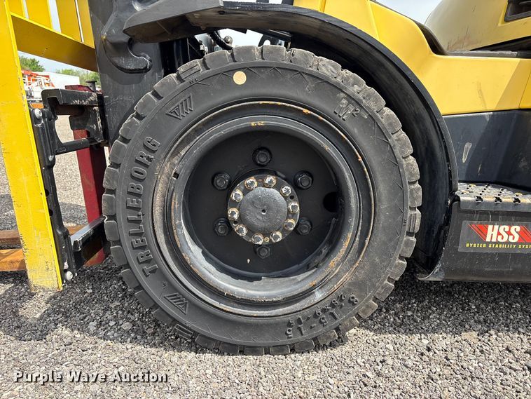 image for item EG9036 2016 Hyster H50T forklift