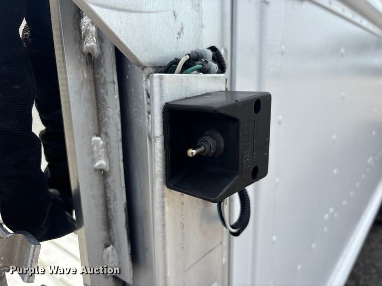 image for item EG9039 2016 Ford F59 delivery truck